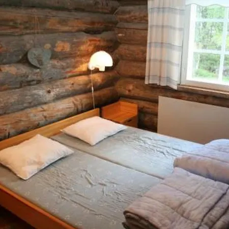 Дом отдыха Holiday Lomayllas A 11 - Hotellintie 5 A Юллясярви